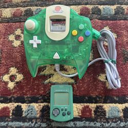Sega Dreamcast Controller and Godzilla vmu
