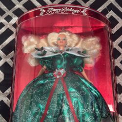 1995 Happy Holidays Barbie Special Edition Emerald Green Dress Mattel
