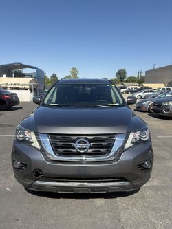 2018 Nissan Pathfinder