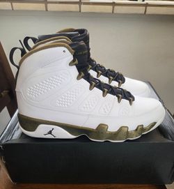 Jordan 9 Statue.  Size 10.5
