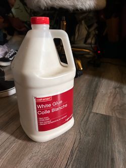 Big bottle of glue new