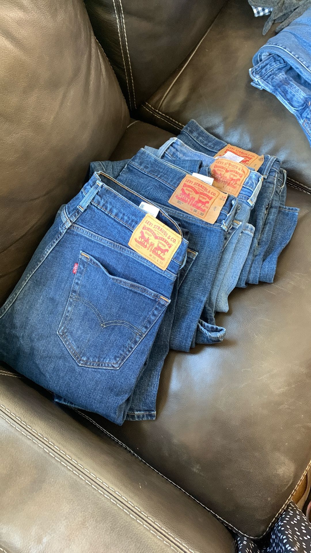 Levi Strauss & Company 36/32 Jeans $20 For All