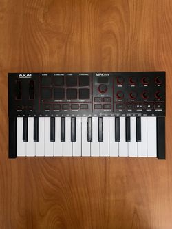 Akai Professional MPK Mini 4 MIDI Keyboard