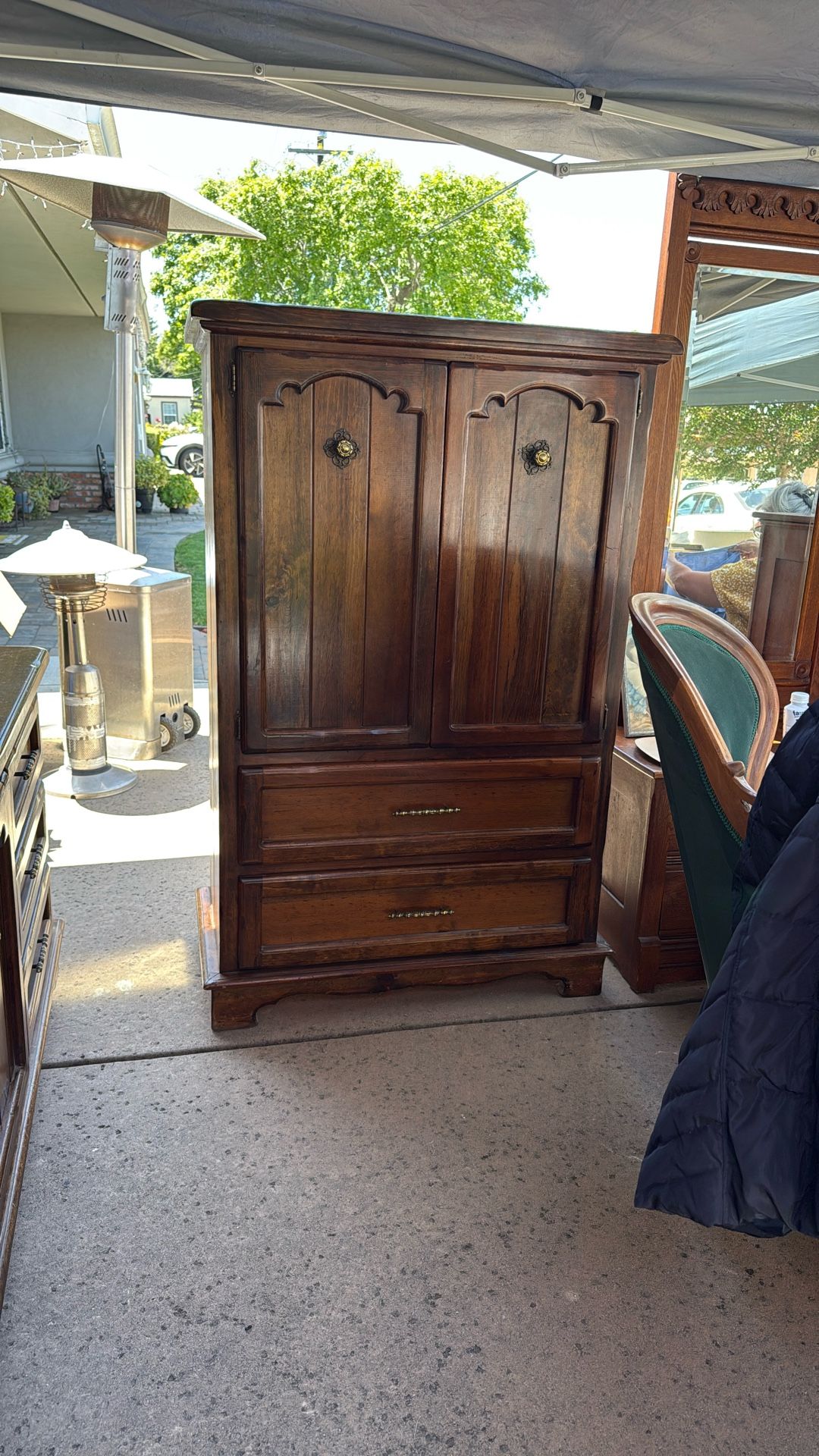 Bedroom Furniture Set