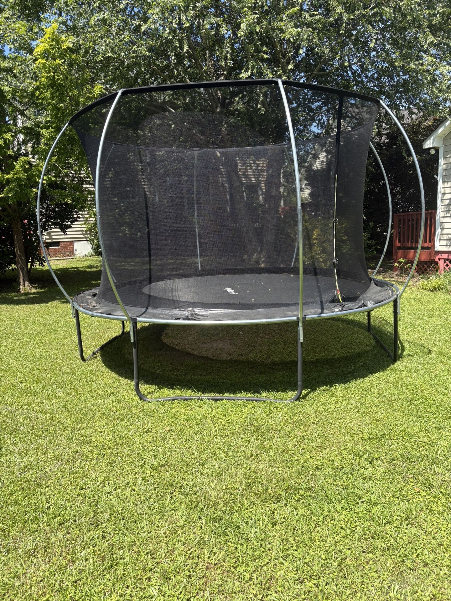 Trampoline