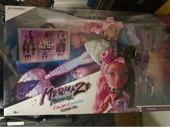 Mermaze color change doll