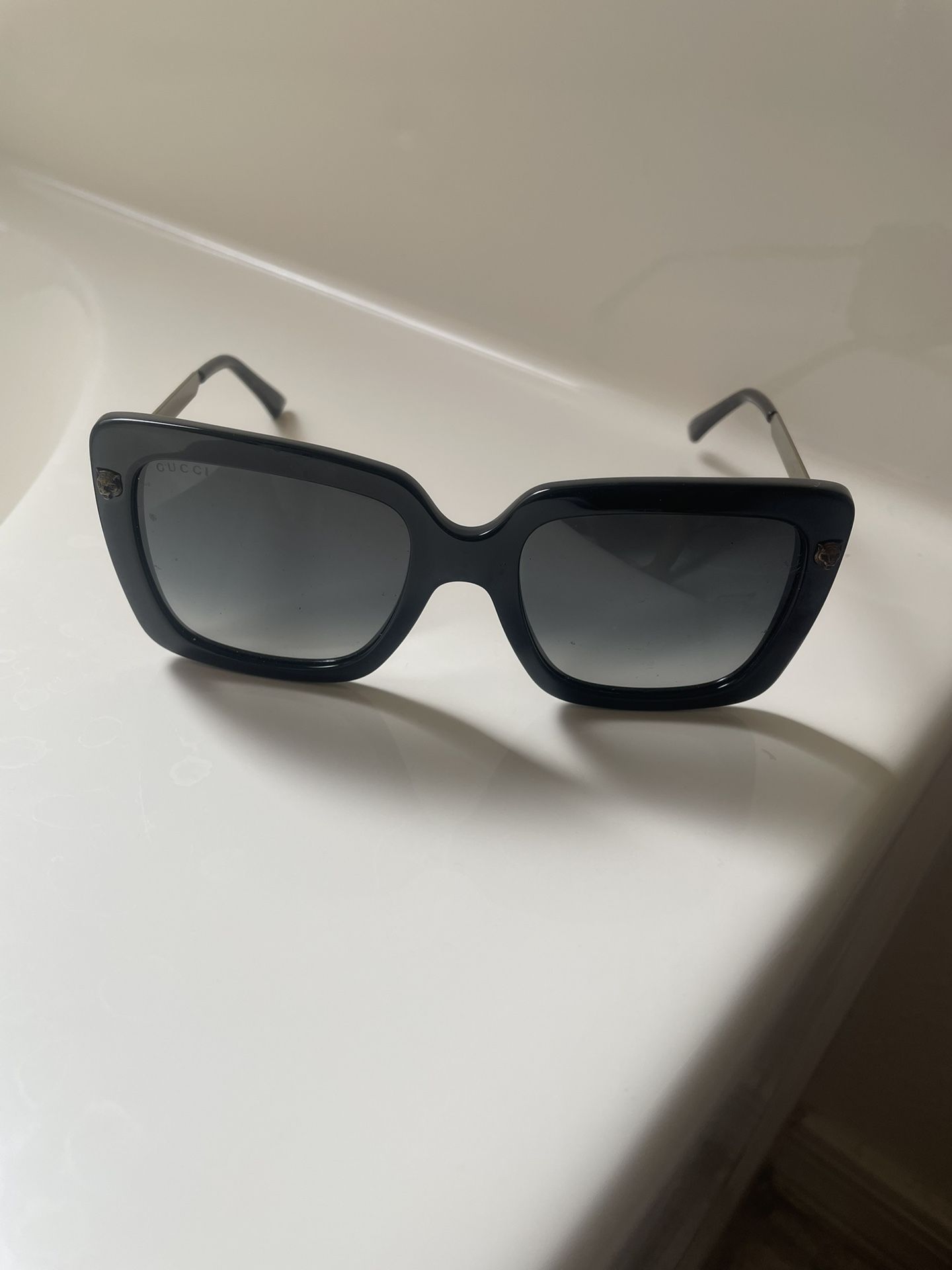 Women's Black Oversized Tiger Detail Sunglasses
