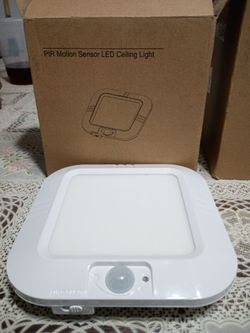 Motion sensor LED