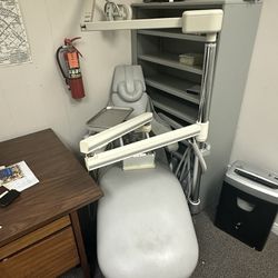 Dental chair / Tattoo chair