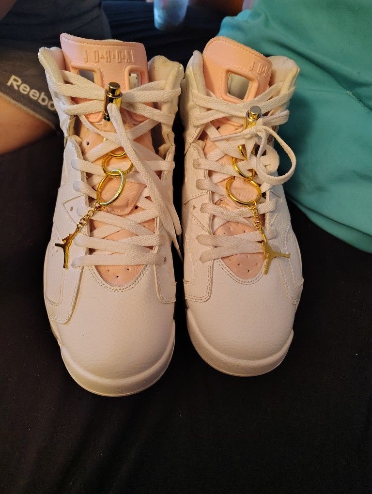 Jordan 6 Retro And Apple Watch SE