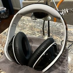 Bluetooth Headphones 