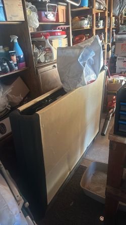 Tempur-Pedic Electric Queen, Bed Base