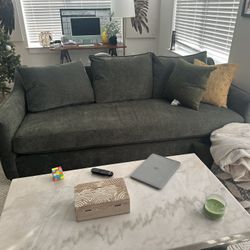 Like NEW  No PETS !! QUICK SALE 400