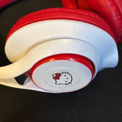 iHome Hello Kitty Bluetooth Headphones 