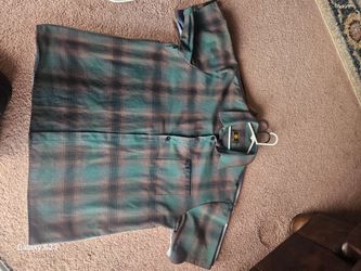 Men's Plaid Flannel Button-Up Shirt