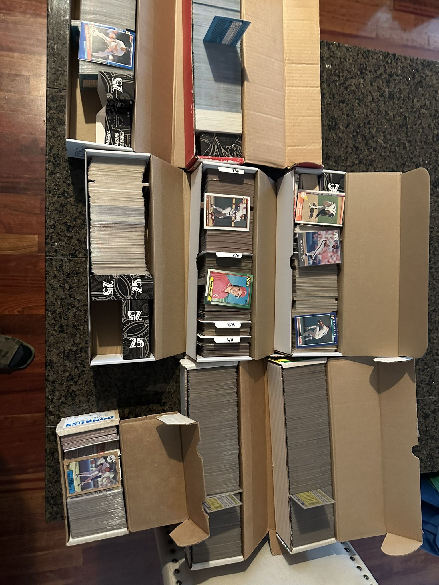 Collection of Mid - Late 80's and Early 90's Baseball cards