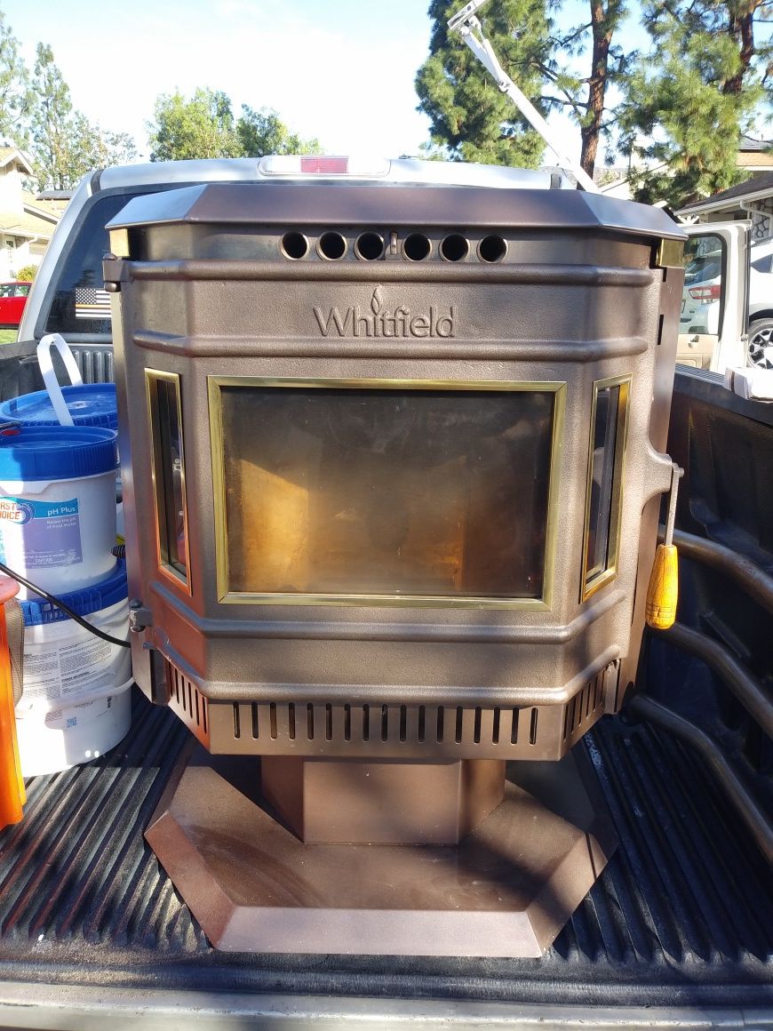 Whitfield Pellet Stove for Sale in Lake Arrowhead, CA OfferUp