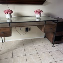 Computer Desk And File Cabinet 