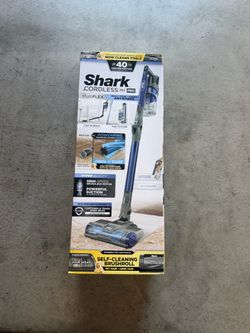 Shark Pet Pro Cordless Stick Vacuum