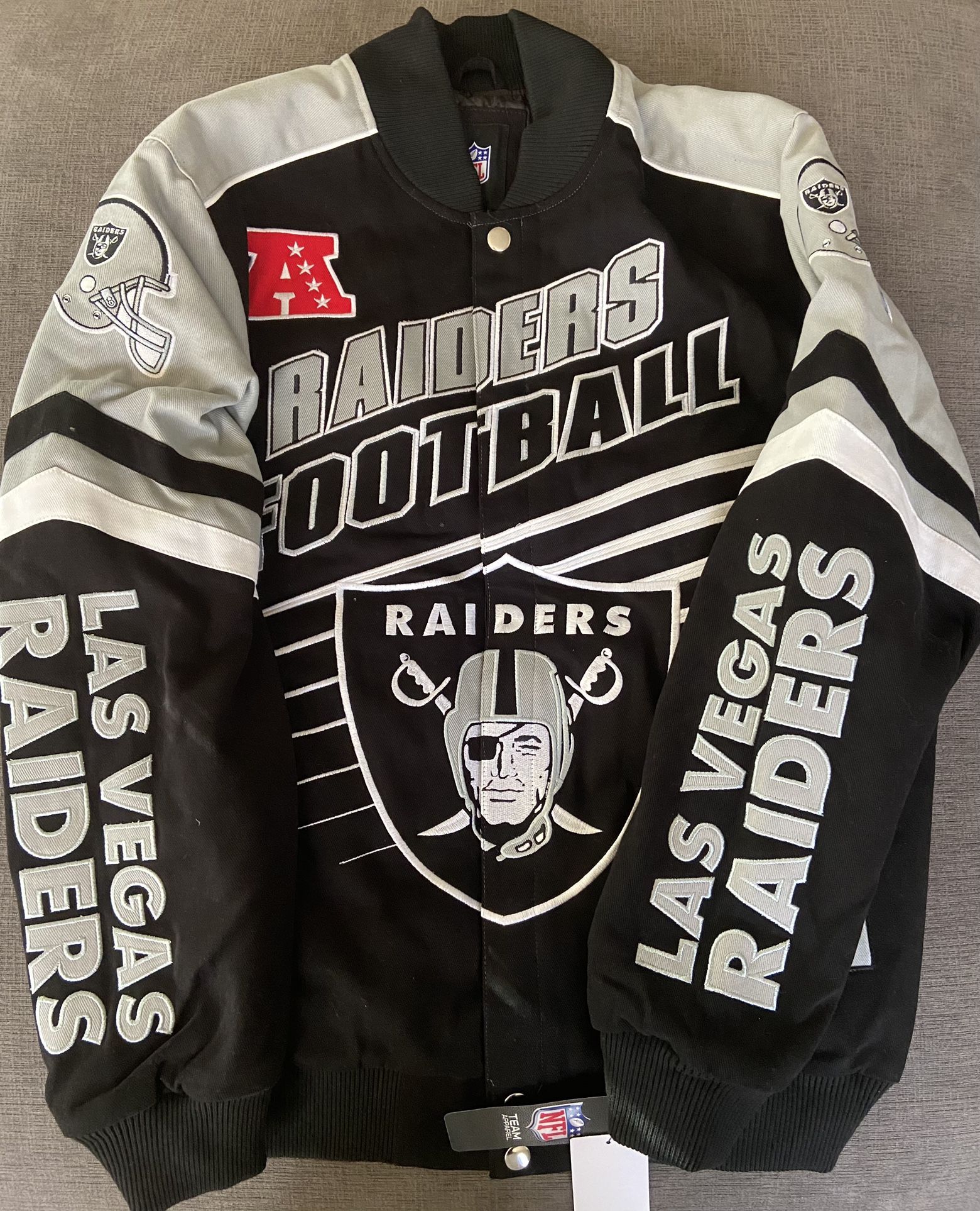 lv raiders jacket