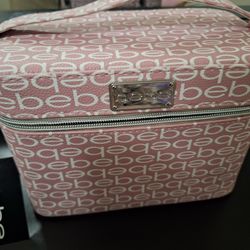 Makeup case