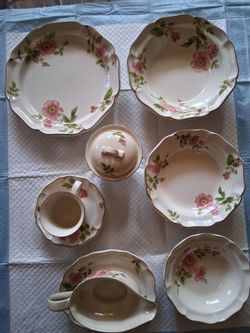 MIKASA HERITAGE ROSE PETALS (F2003) COLLECTION JAPAN 79-82