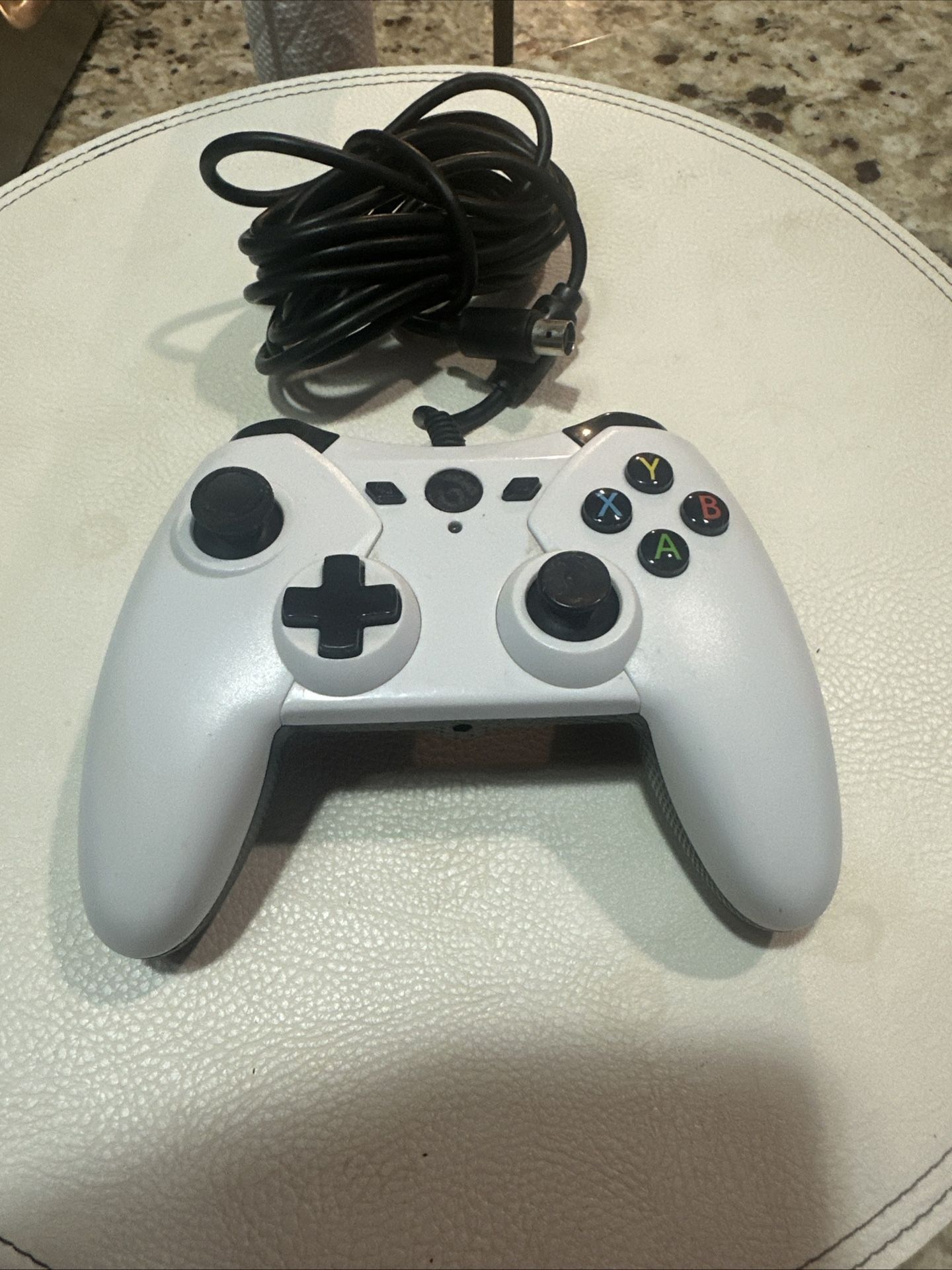 Power A - Wired Controller - White - Xbox One - Breakaway USB - 1428130-01