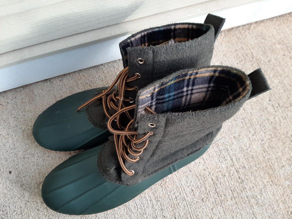 Green plaid and wool rain boots size 11