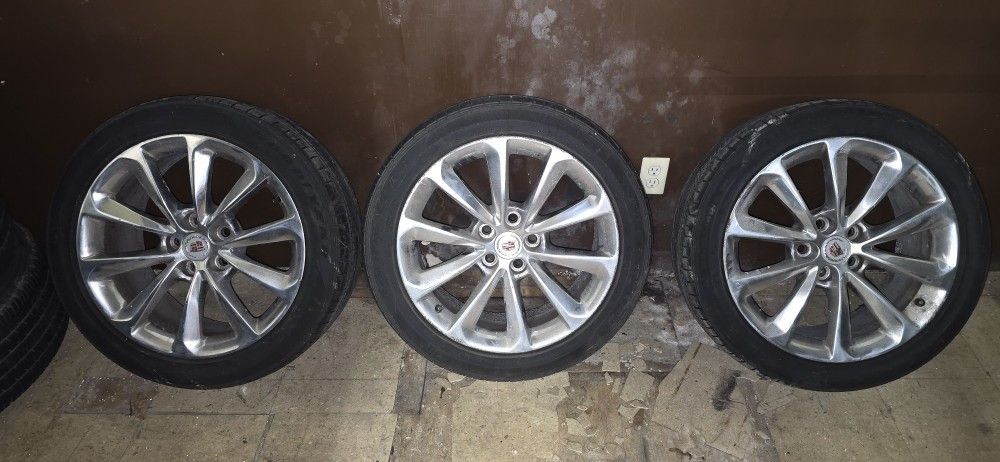 19 Inch Cadillac XTS Set Of 4 Rims And Tires
