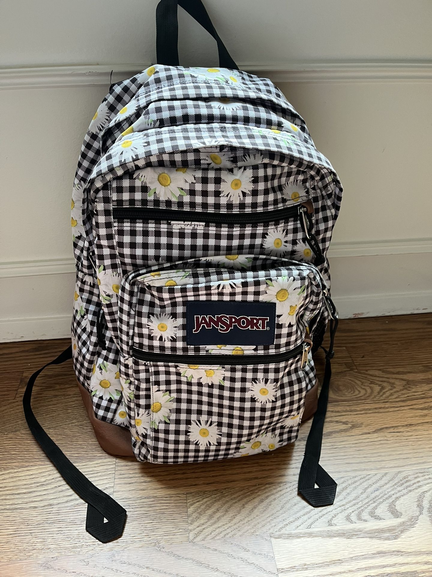 Jansport backpack daisies