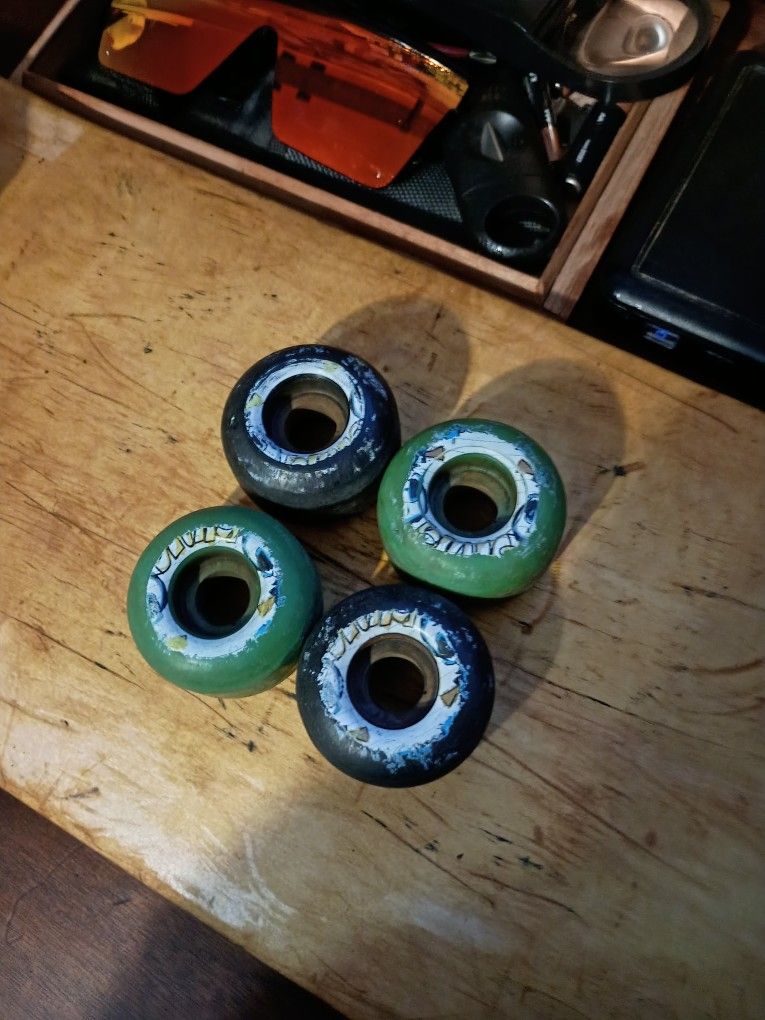 Skateboard Wheels Great Shape