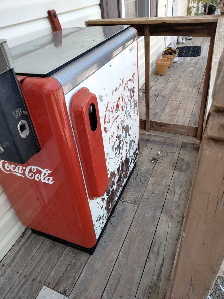 Vintage Coca-Cola Dispenser Machine