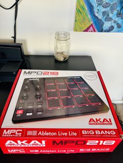 Akai Professional Mpd 218