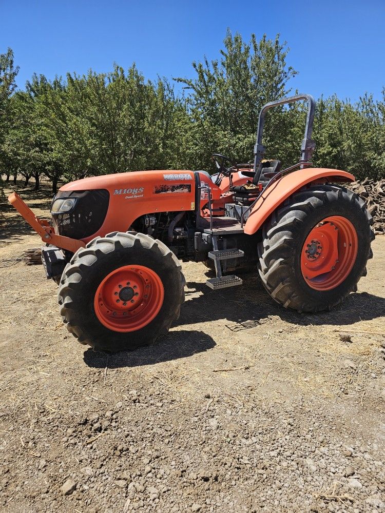 2013 Kubota Tractor M108