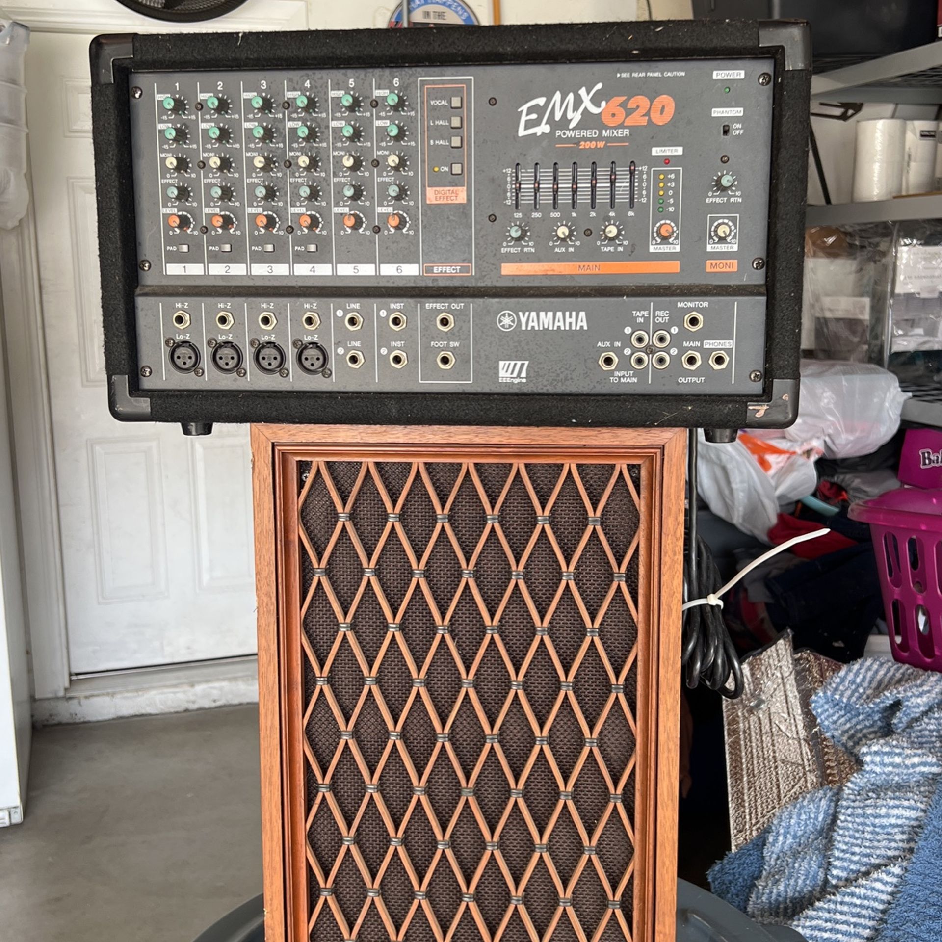 EMX620 Mixer Yamaha and 1 Speaker Pioneer Cs 66 for Sale in Riverside