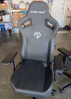 Kaiser Gaming Chair (2x)