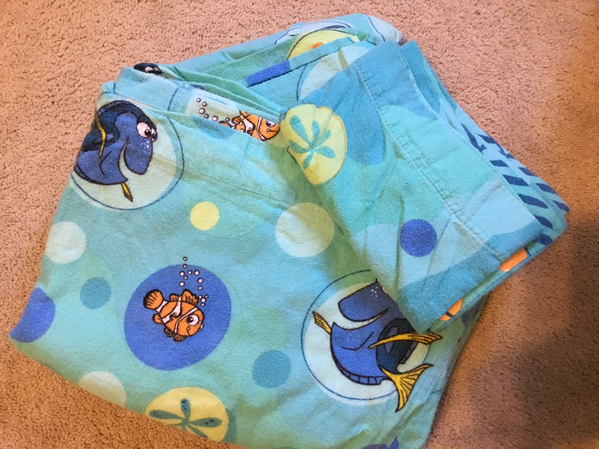 3Piece Disney Finding Nemo Flannel Sheet Set