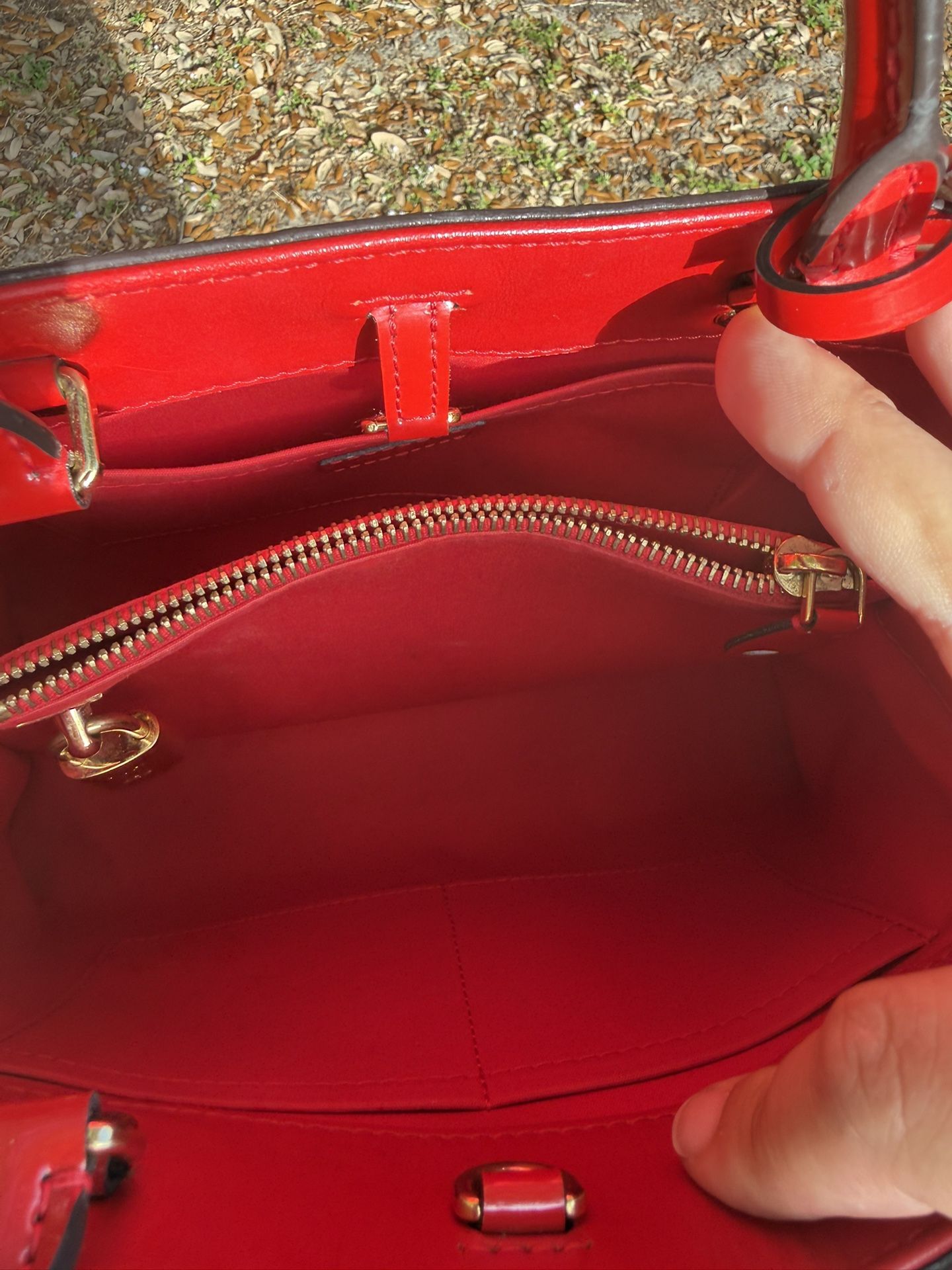 Authentic Louis Vuitton Hand Bag Montaigne BB Red Vernis