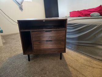 Nightstand / end tables