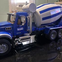 Mack Truck Toys 