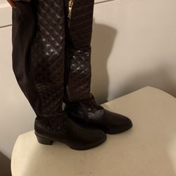 Very Beautiful Boots For Women Dark Brown