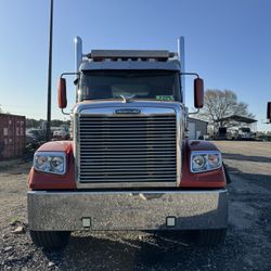 2012 Freight Liner Dump Truck 