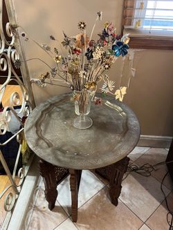 Beautiful table; vase not included.