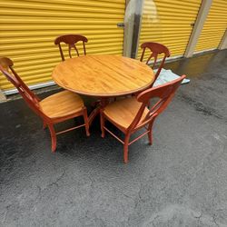 Wood Dining Room Table And Chair Set W/ Glass Topper. $500. Will Deliver For A Fee