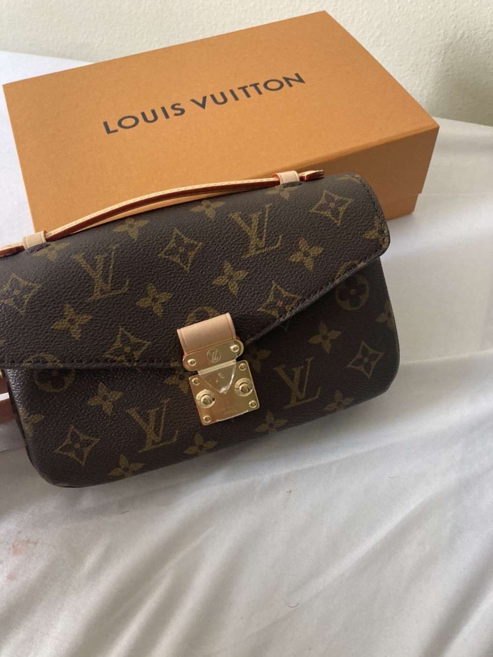 Louis Vuitton Bag