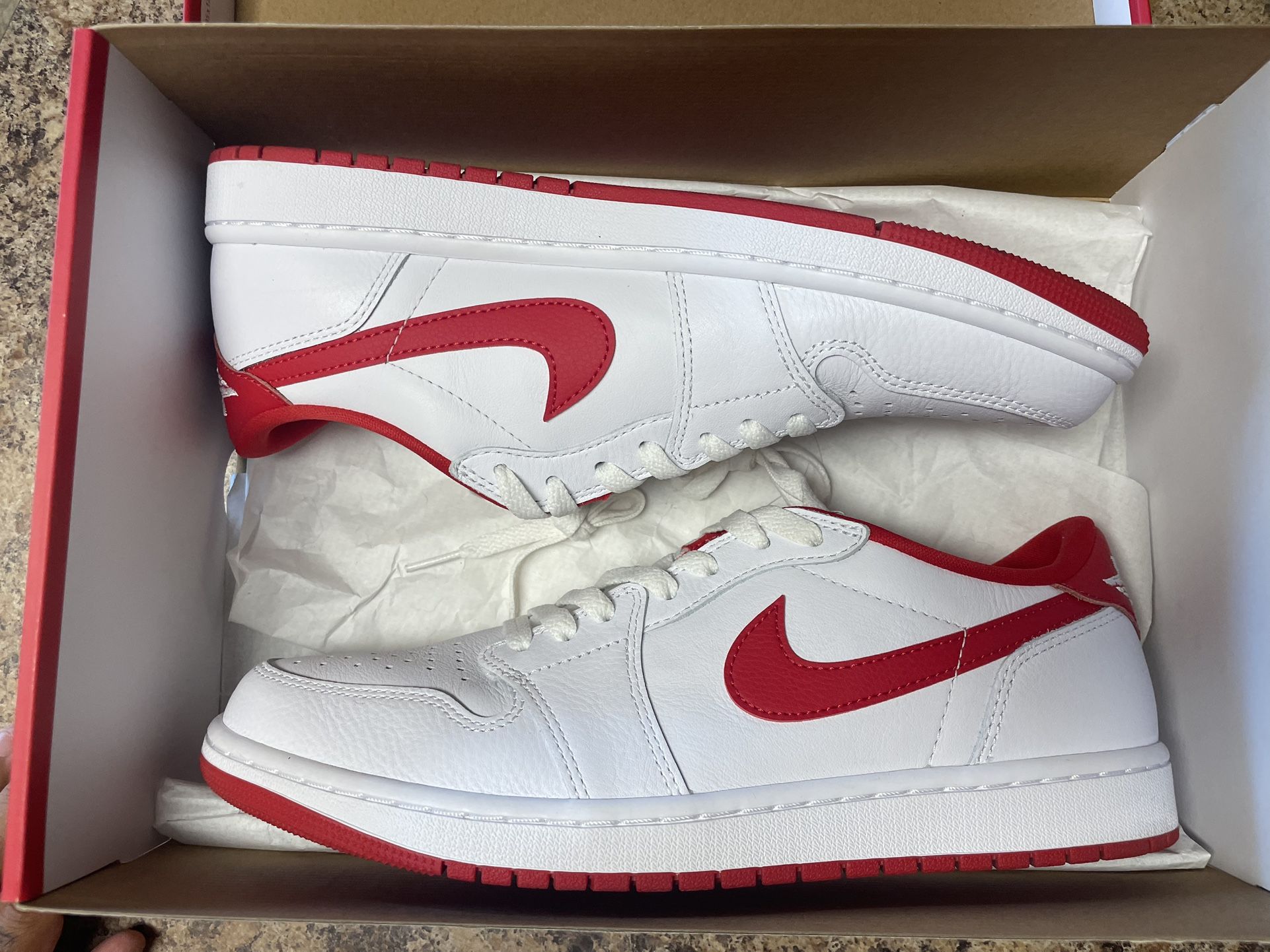 Jordan 1 Lows Size 11 “Gym Red”