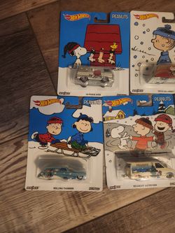 Hot Wheels Peanuts Christmas Series Full Set