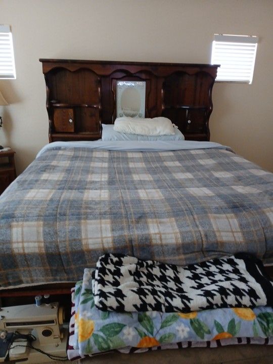 King Size Bed Frame & Mattress