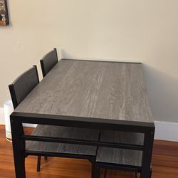 Dining table & Chairs Set