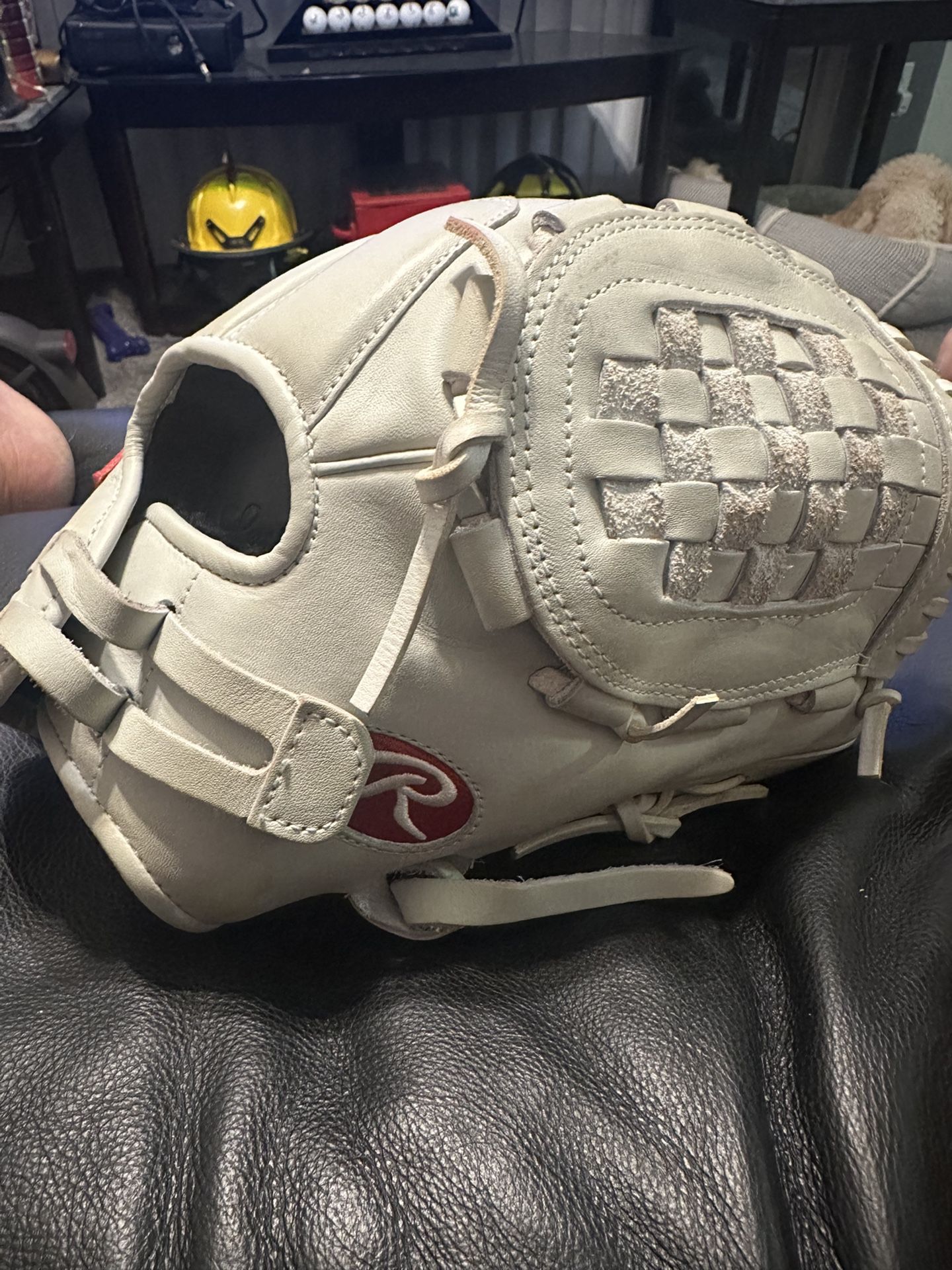 Rawlings Softball Glove Like New